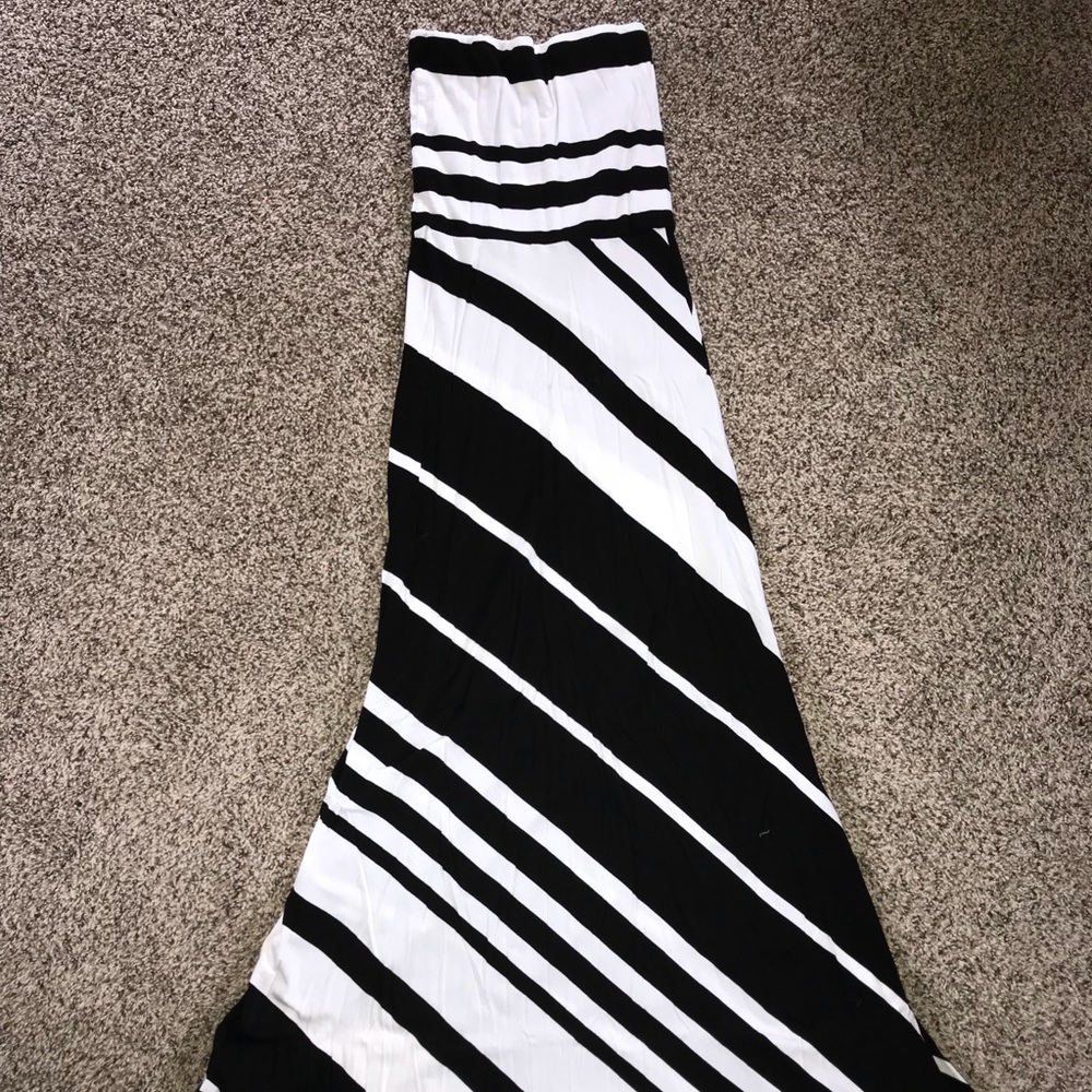 Strapless maxi dress